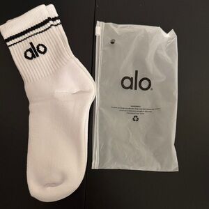 NEW unisex half-crew throwback socks